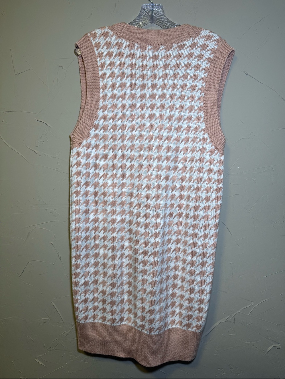 Abercrombie & Fitch Sleeveless Houndstooth Knit Dress in Light Pink Size Small - Picture 8 of 11